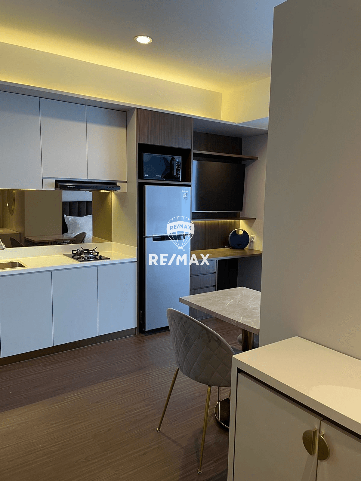 Dijual Cepat Unit Studio di Apartemen Bintaro Plaza Residence Tower Breeze Fully Furnished Modern