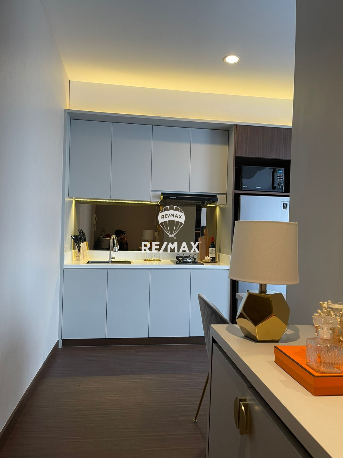 Dijual Cepat Unit Studio di Apartemen Bintaro Plaza Residence Tower Breeze Fully Furnished Modern
