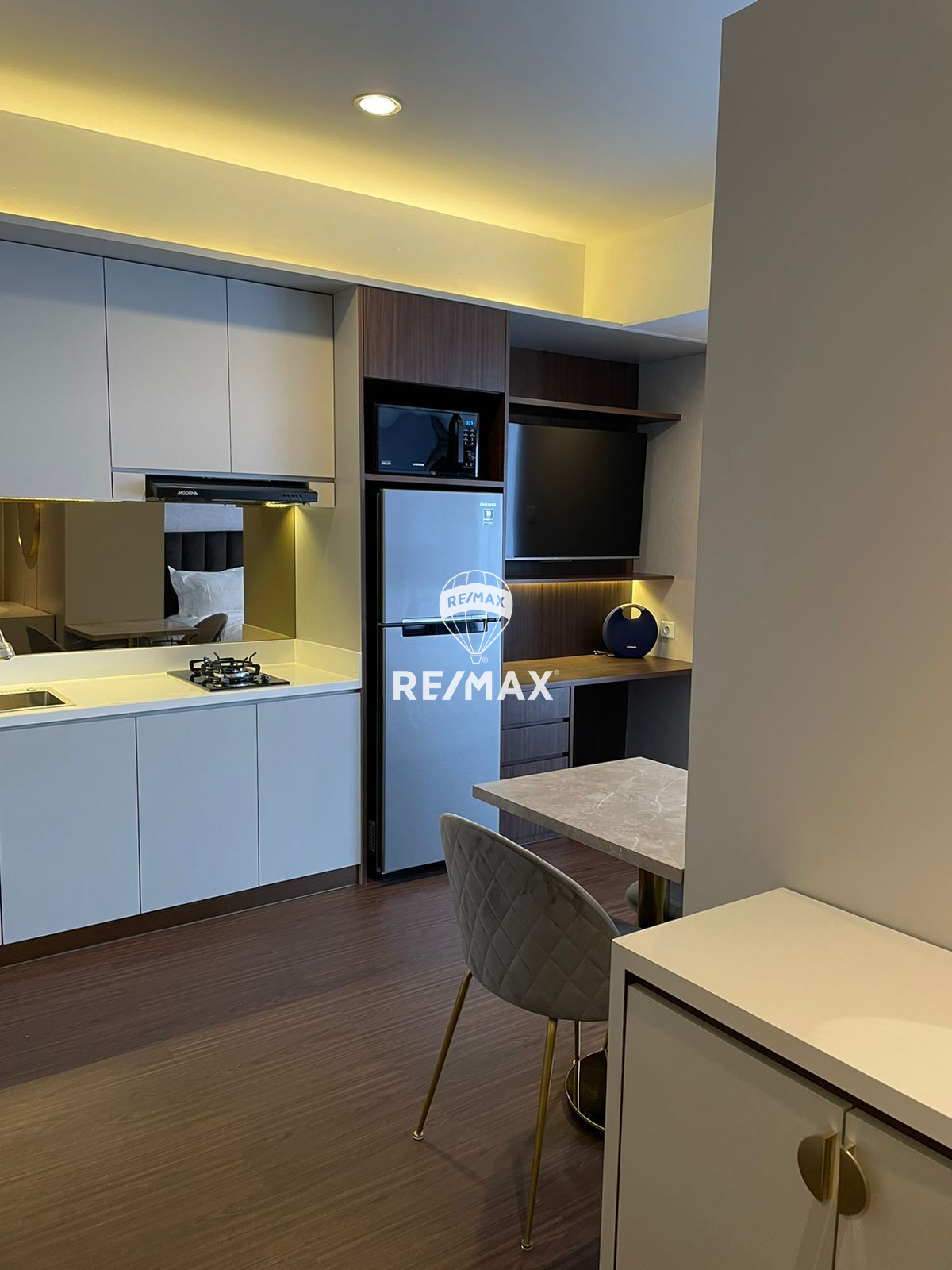 Dijual Cepat Unit Studio di Apartemen Bintaro Plaza Residence Tower Breeze Fully Furnished Modern